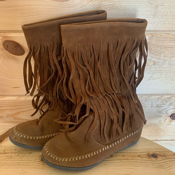Corky’s Mohawk fringe suede boots 6 - Picture 2 of 2